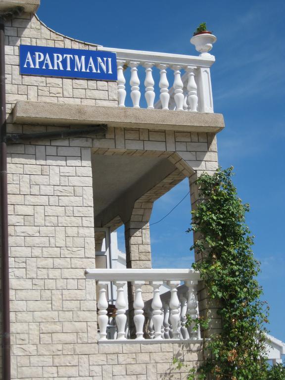 Apartments Nestor Tribalj エクステリア 写真