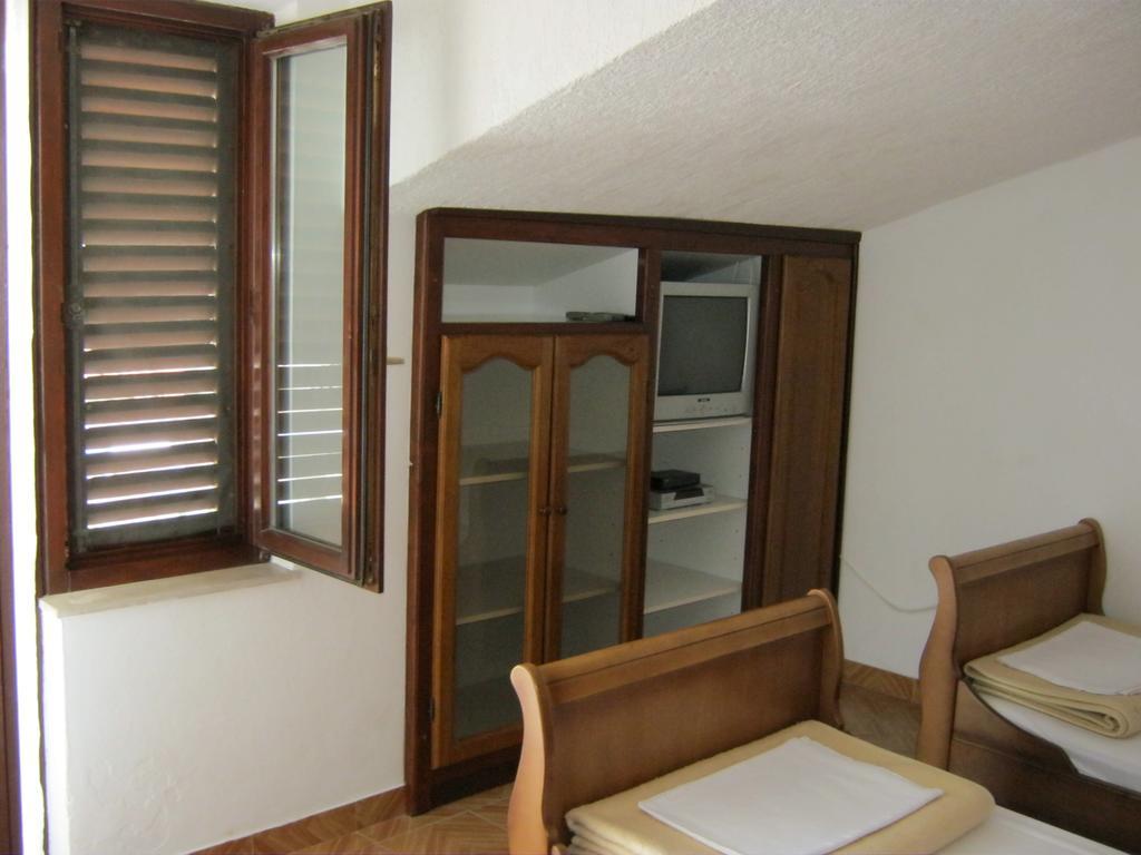 Apartments Nestor Tribalj エクステリア 写真